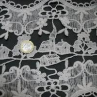 Macrame joli village blanc casse 3 
