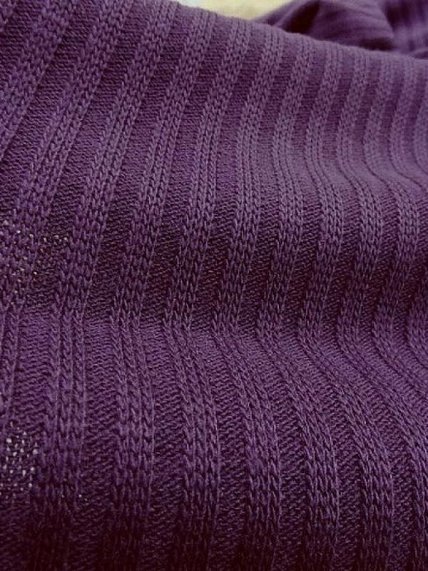 Maille acrylique aubergine 1 1