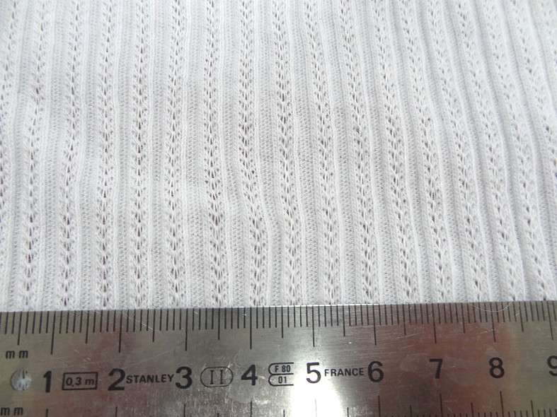 Maille coton blanc casse cotelee 2
