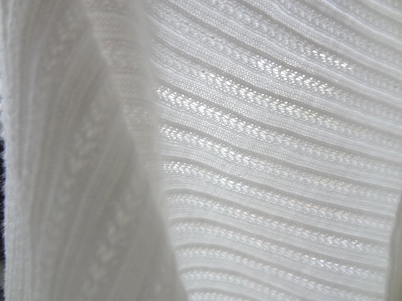 Maille coton blanc casse cotelee 5