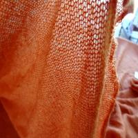 Maille de laine melangee teinte abricot 4 