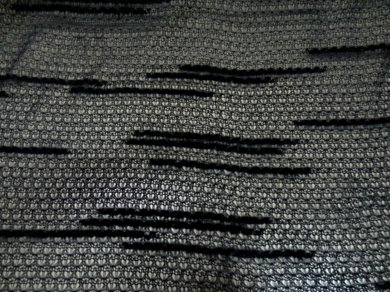Maille fantaisie ajouree gris moyen et noir 3