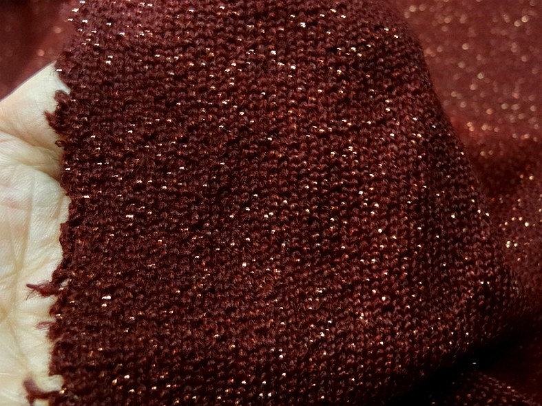 Maille lainage bordeaux avec fil lurex cuivre 4