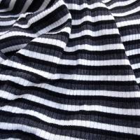 Maille melangee grosse cotes tubulaire rayee blanc noir gris 1