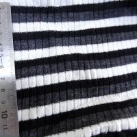 Maille melangee grosse cotes tubulaire rayee blanc noir gris 2