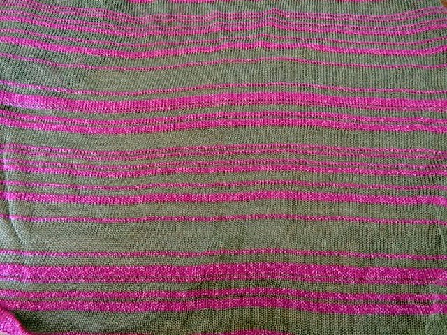 Maille rayee olive et rose cherry 1