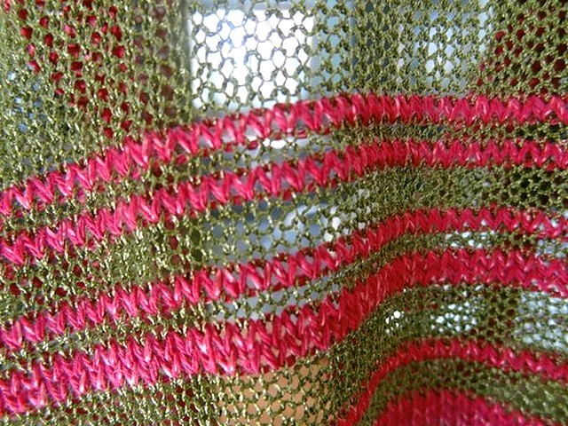 Maille rayee olive et rose cherry 3