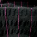 Maille stretch cloquee noire rayee fuchsia 2 