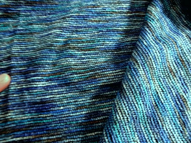 Maille velours chenille camaieu de bleus 1