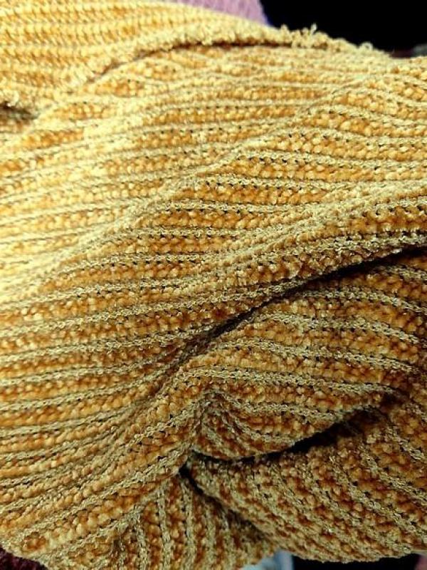 Maille velours chenille cotelee moutarde dore 3