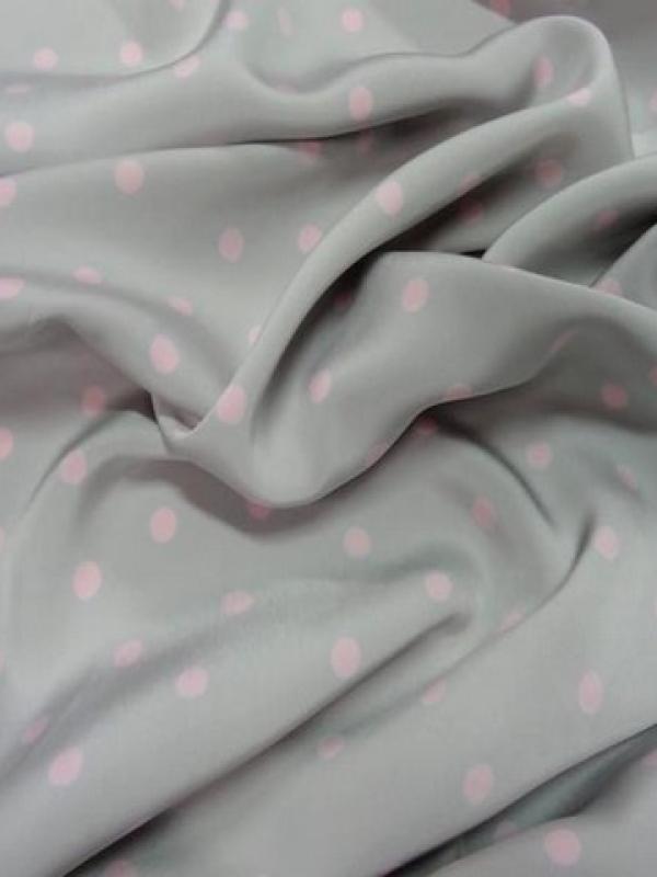 Microfibre gris perle pois rose clair 1 