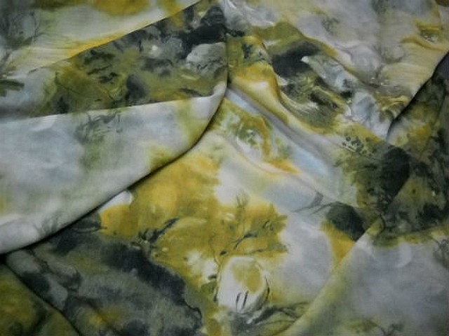Microfibre motif abstrait kaki noir banane 2