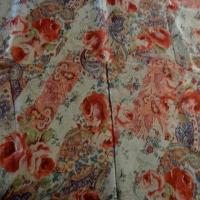 Mousseline beige fleurs et cachemire corail 1