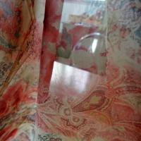 Mousseline beige fleurs et cachemire corail 2