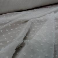 Mousseline blanc casse a plumetis 1 