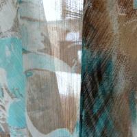 Mousseline chiffon chaos fleurs taupe bleu blanc 3 