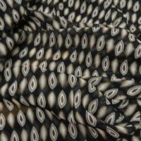 Mousseline crepon fond noir motif noyaux marron 3