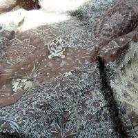 Mousseline de crepe ton terre et kaki 1