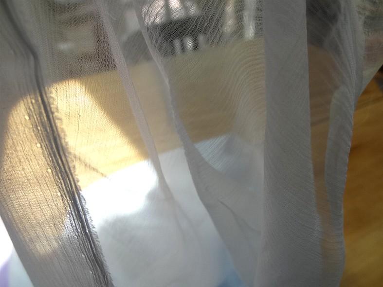 Mousseline de soie bleu clair fume 5