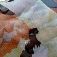 Mousseline de soie chiffon motif tachete noir vert tilleul corail 3 