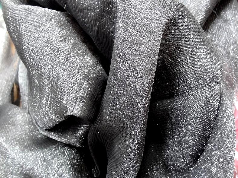 Mousseline de soie chiffon noire lamee 1