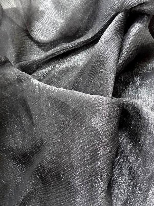 Mousseline de soie chiffon noire lamee 4 