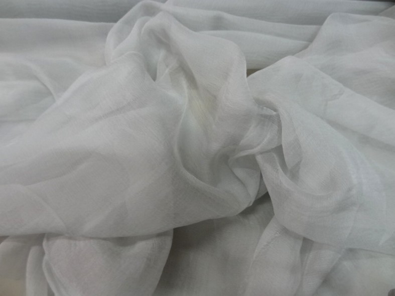 Mousseline de soie chiffon teinte fumee 2