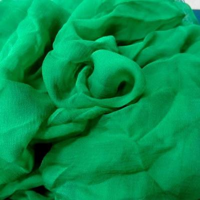 Mousseline de soie chiffon vert emeraude 2 