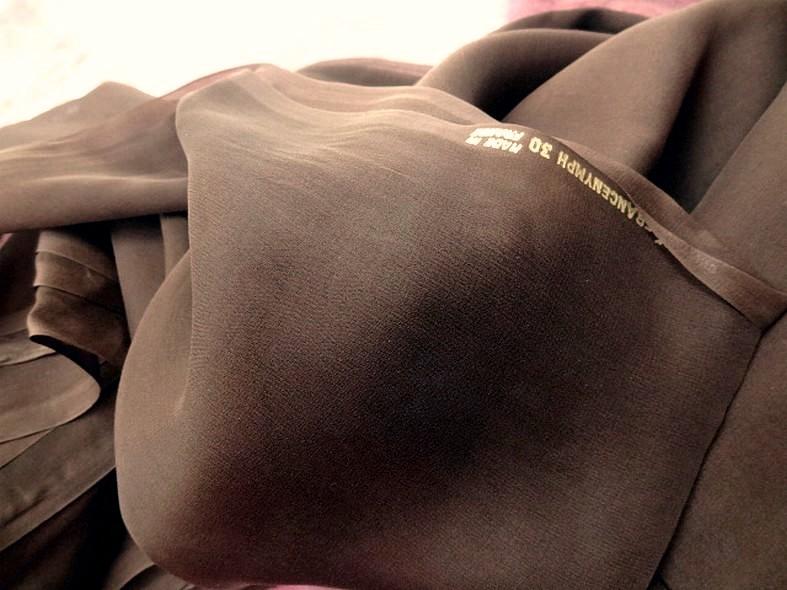 Mousseline de soie lisse marron cafe 5