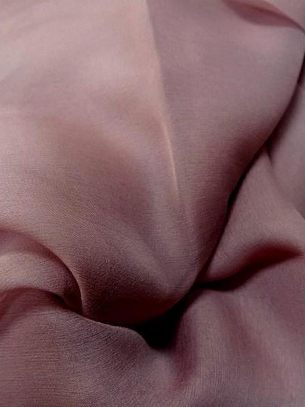 Mousseline de soie lisse teinte vieux rose 2 