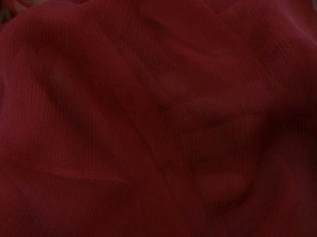 Mousseline de soie rouge carmin 2