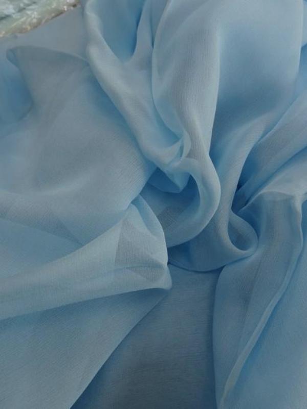 Mousseline de soie teinte bleu acier clair 1 