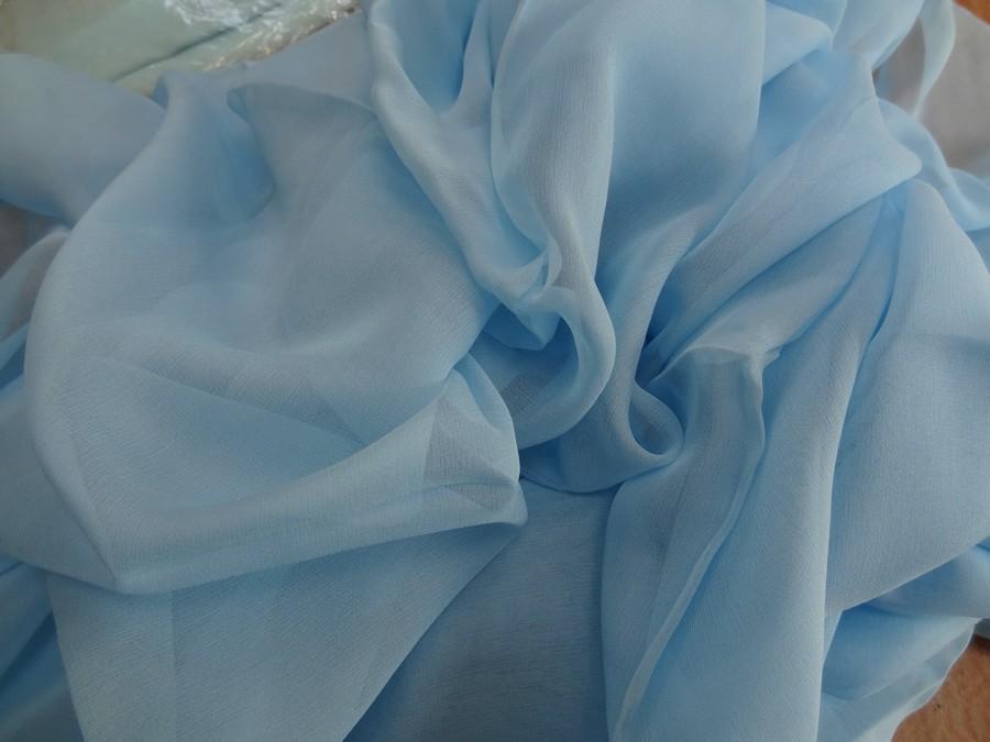 Mousseline de soie teinte bleu acier clair 1