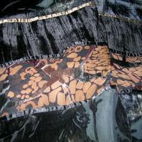 Mousseline devore velours noir marbre motif arabesques 1 