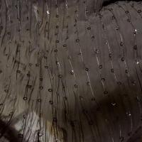 Mousseline froissee teinte cachou a sequins 1