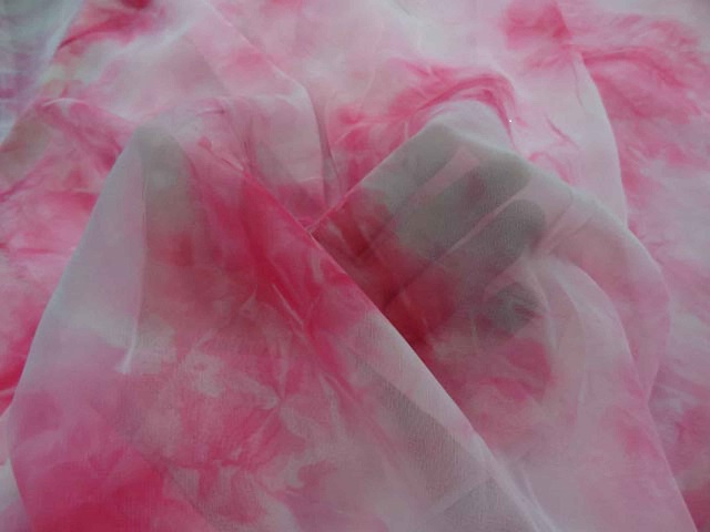 Mousseline imprime ton rose