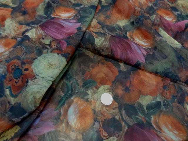 Mousseline polyester imprimee fleuri 