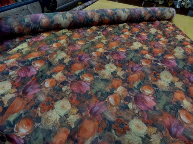 Mousseline polyester imprimee fleuri 3 2