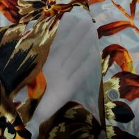 Mousseline viscose soie fleurs ocre et safran 3