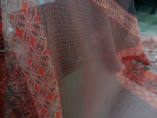 Mousseline voile rose ethnique 2