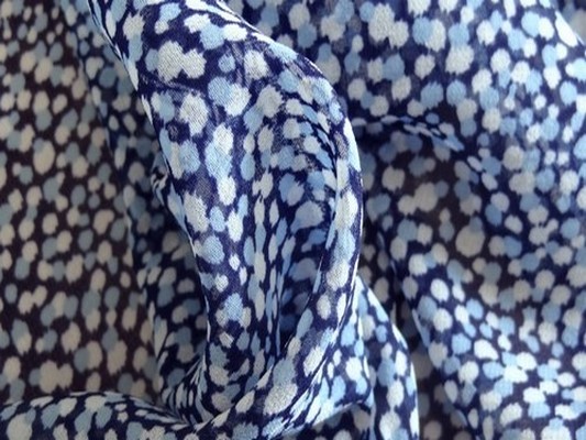 Mousseline tachetée bleu 03