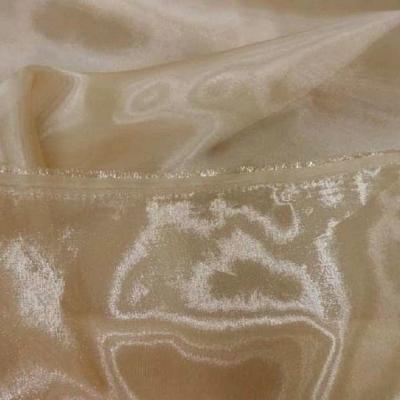 Organza beige doré