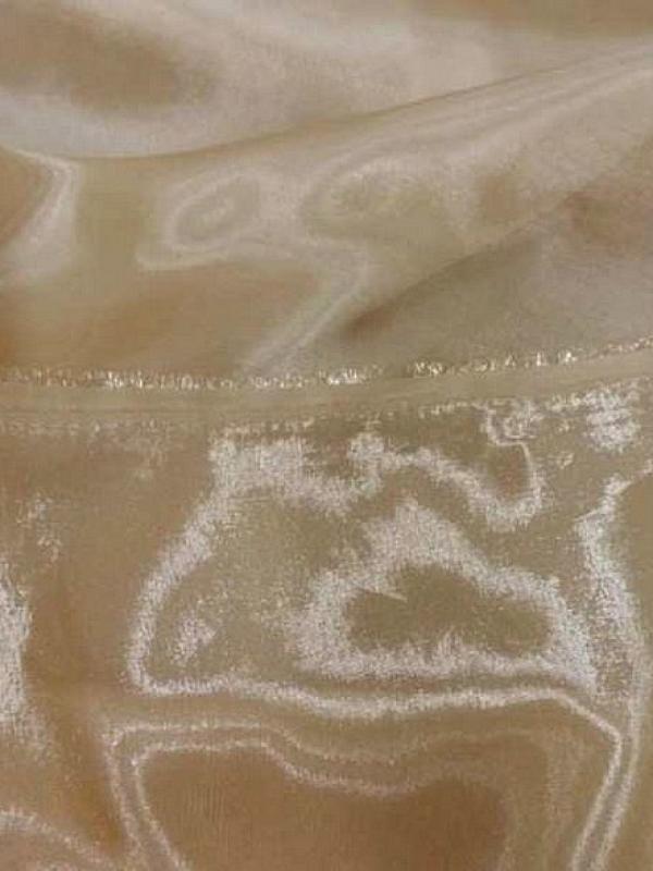 Organza beige doré