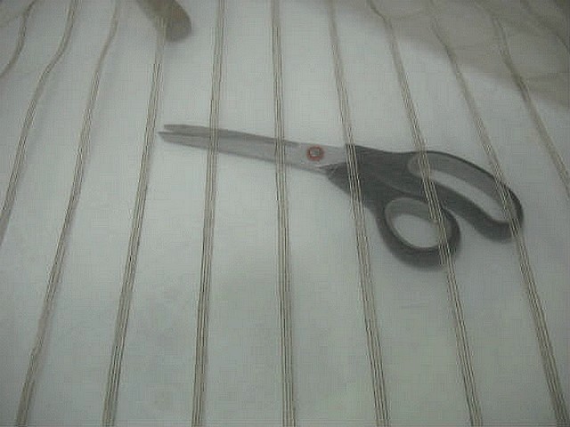 Organza blanc brode raye fil lin 3