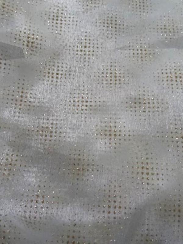 Organza blanc casse carre de paillettes dore 1 