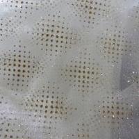 Organza blanc casse carre de paillettes dore 2 