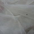 Organza blanc casse motif etoiles en applique relief 3 