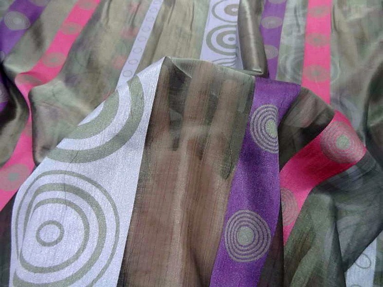 Organza gris frises rose mauve 2