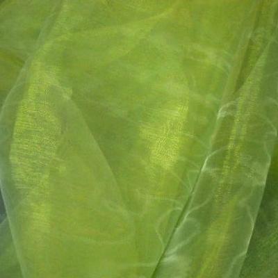 Organza jaune anise reflets blancs 1 