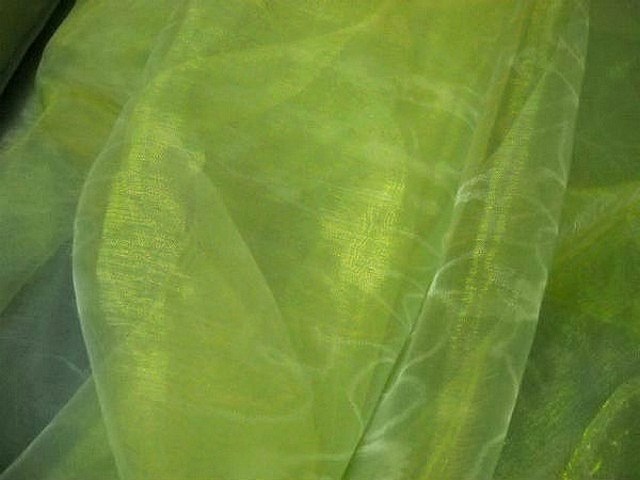 Organza jaune anise reflets blancs 1